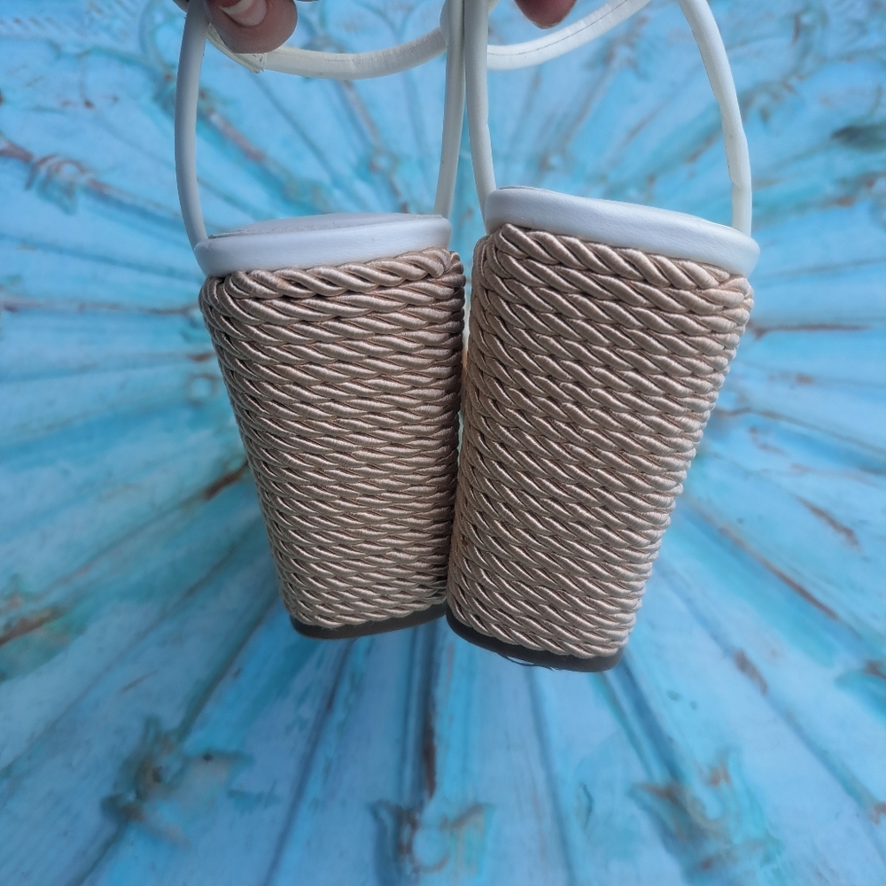 😃MARC FISHER ZEKI WEDGE SANDALS - Picture 4 of 11